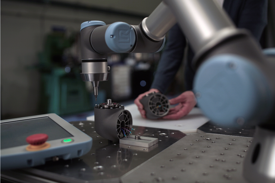 UNIVERSAL ROBOT ỨNG DỤNG TRONG CÔNG NGHIỆP 